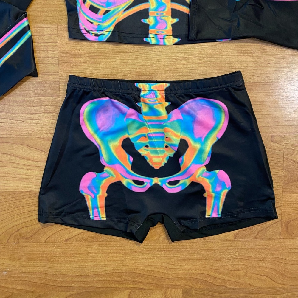 UV Reactive Rainbow Skeleton 2 Piece Shorts Set - Picture 6 of 7